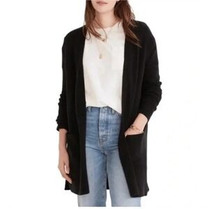 Madewell Kent Cardigan Sweater in Coziest Yarn In Black Size S Womens Basic